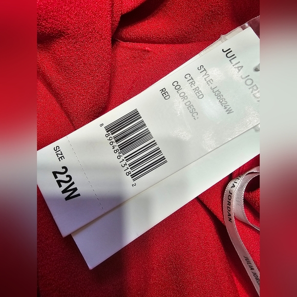 Julia Jordan Halther Neck jumpsuit RED size 22W - Picture 3 of 6